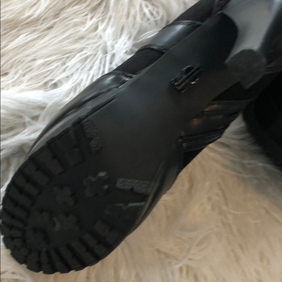 JLo platform ankle boots - Picture 3 of 3